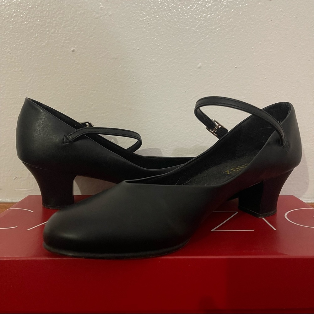 Danshūz Character Shoes 6.5W